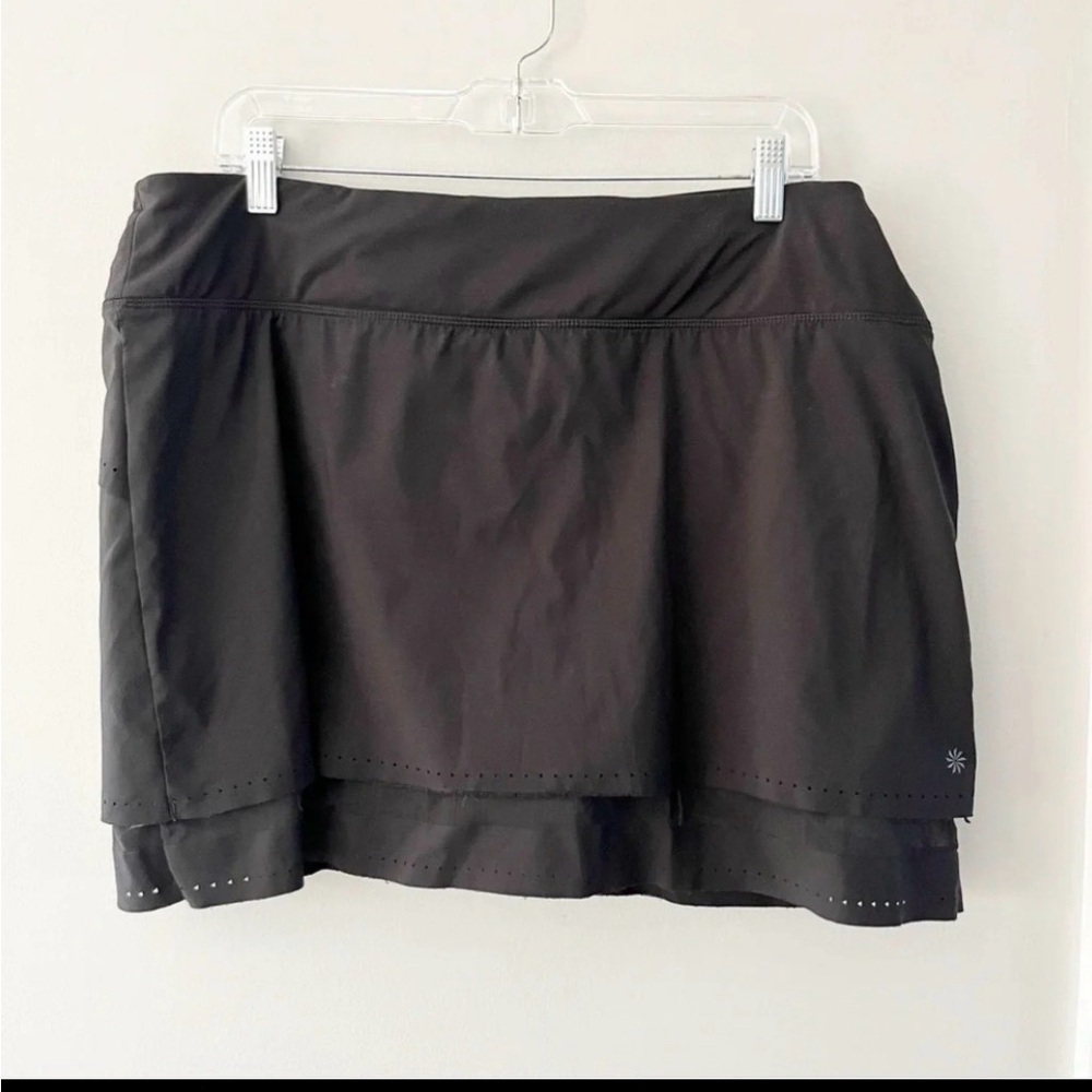 Athleta Black Laser Cut Run Skort Tennis Golf Pickleball Athletic XL - Picture 2 of 7